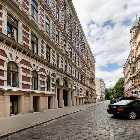 Kalnina Street Studio Apartment Riga Dış mekan fotoğraf