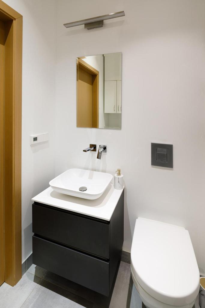 Kalnina Street Studio Apartment Riga Dış mekan fotoğraf