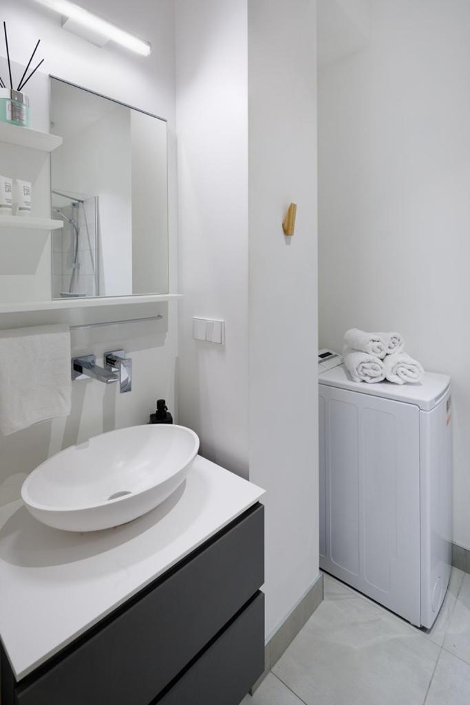 Kalnina Street Studio Apartment Riga Dış mekan fotoğraf